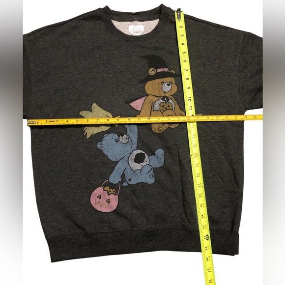 Care‎ Bears oversized gray sweatshirt with care bear riding on a broom size XS - Picture 12 of 12